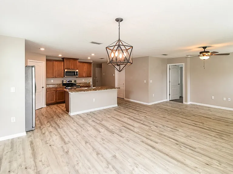 2283 Pebble Point Dr — Photo 5