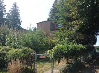 9715 45th Ave SW, Seattle, WA 98136