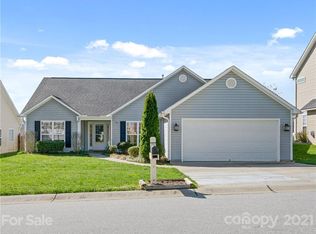 189 Black River Rd, Fletcher, NC 28732