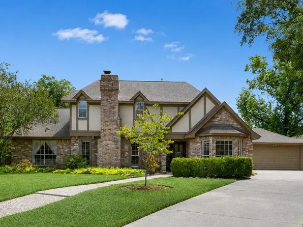 3802 Evening Trail Dr, Spring, TX 77388