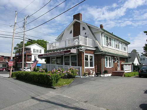 91 E Grand Ave Photo 1