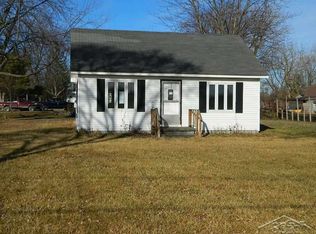 5140 East Rd, Saginaw, MI 48601