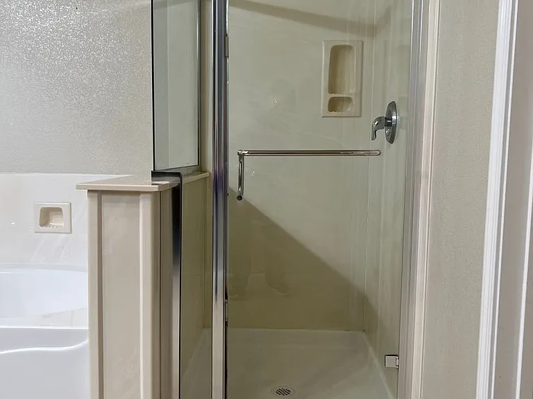 2338 Dunsley Cir — Photo 38