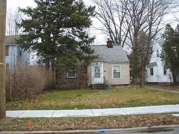 1st image of 533 E 260th St