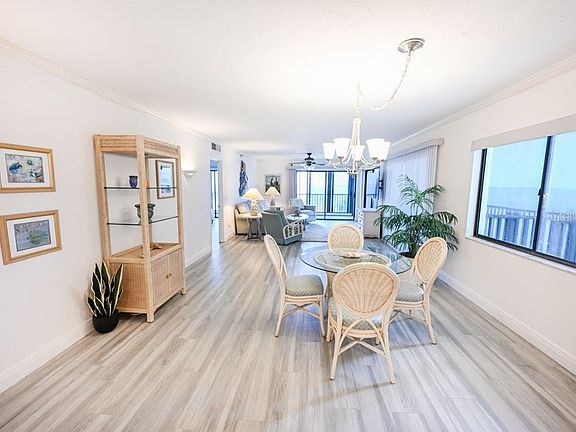 4th image of 1100 BENJAMIN FRANKLIN DRIVE #502