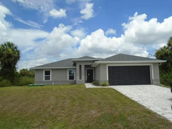 625 Clancy St E, Lehigh Acres, FL 33974