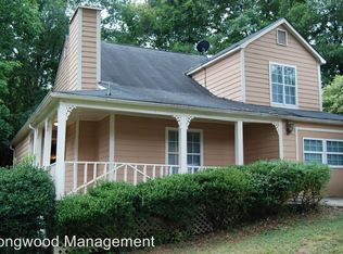 1060 Autumn Crest Ct, Stone Mountain, GA 30083