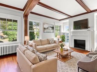 8 Jenison St FLOOR 1, Newtonville, MA 02460