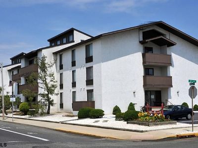 301 41st St APT 5, Ocean City, NJ, 08226