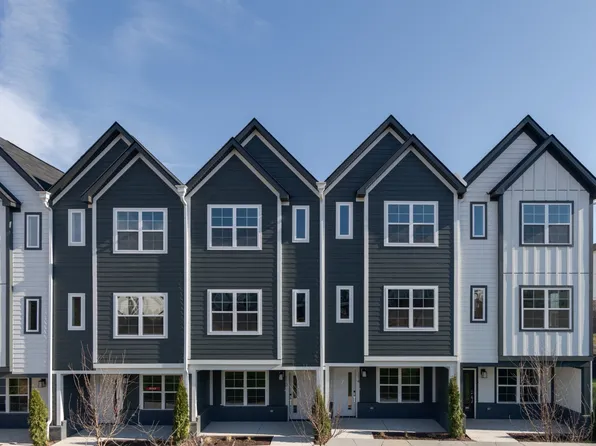 700 N Dupont Ave #208, Madison, TN 37115