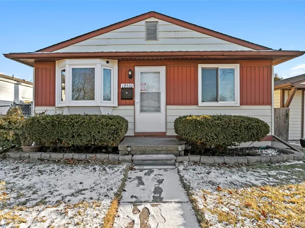 19510 Stafford St, Clinton Township, MI 48035