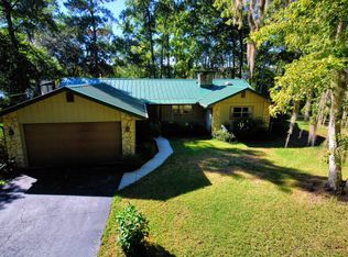 241 Whitney St, Satsuma, FL 32189