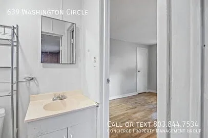 639 Washington Cir — Photo 17