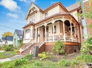 595 Cataraqui St, Windsor, ON N9A 3P2