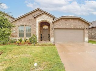 824 Nicole Way, Burleson, TX 76028