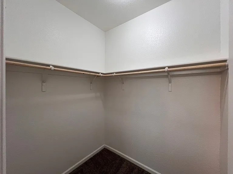 2209 Windrow Dr — Photo 27