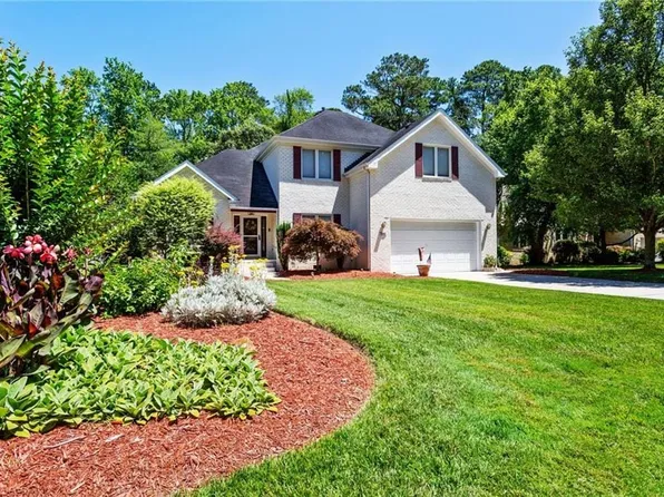 2576 Atwoodtown Rd, Virginia Beach, VA 23456