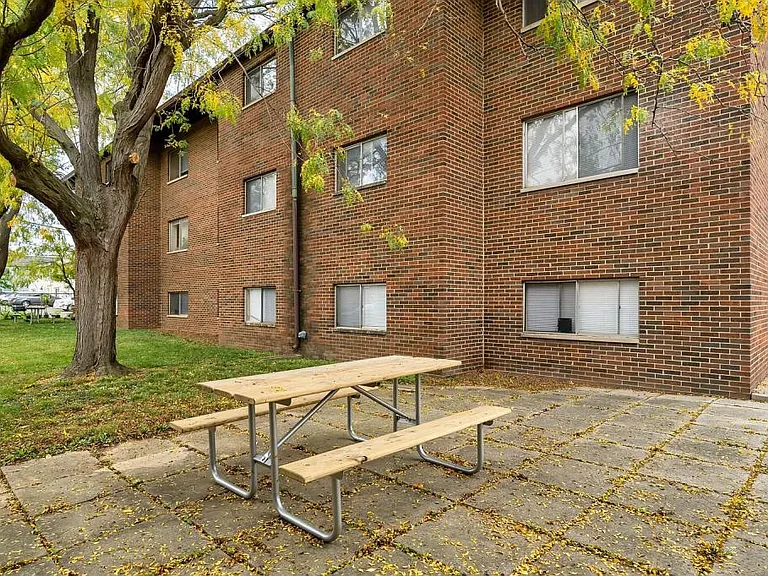 515 Riverview Dr #204 — Photo 20