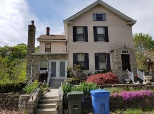 23 Spruce St, Norwich, CT 06360