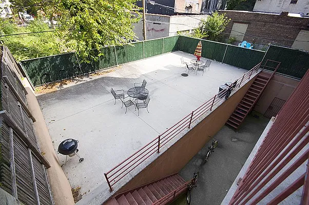 Rented by Level Group | media 24