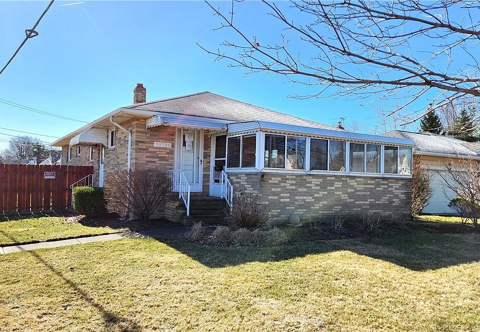 28726 Lake Shore Blvd, Willowick, OH 44095 Zillow