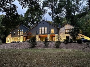 915 Overton Lea Rd, Nashville, TN 37220