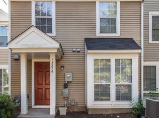 14376 Havener House Ct, Centreville, VA 20120