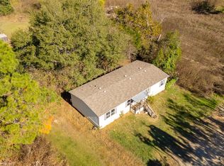 604 Sanders Ln, Franklin, TX 77856