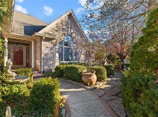 489 Vanhoy Dr, Greenwood, IN