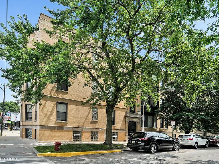3945-59 N. Janssen Ave. — Photo 8