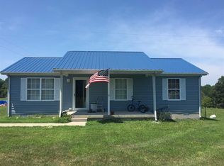 689 Richard Jones Rd, Scottsville, KY 42164