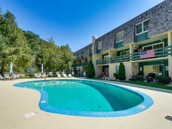 260 Roaring Fork Rd #208B, Gatlinburg, TN 37738