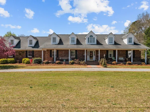 3030 Old Stage Rd S, Erwin, NC 28339