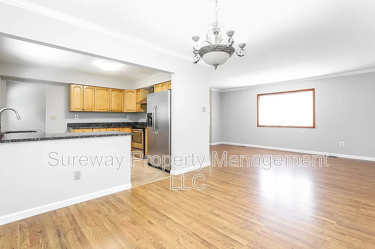 534 Pardee Blvd — Photo 4
