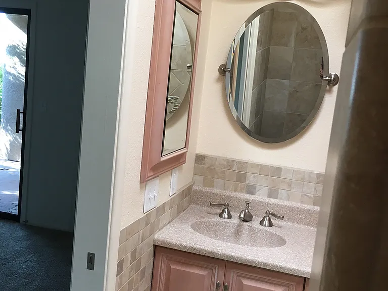 3625 N Forgeus Ave — Photo 21