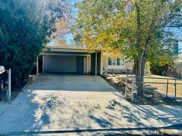 16311 Pebble Beach Dr, Victorville, CA 92395