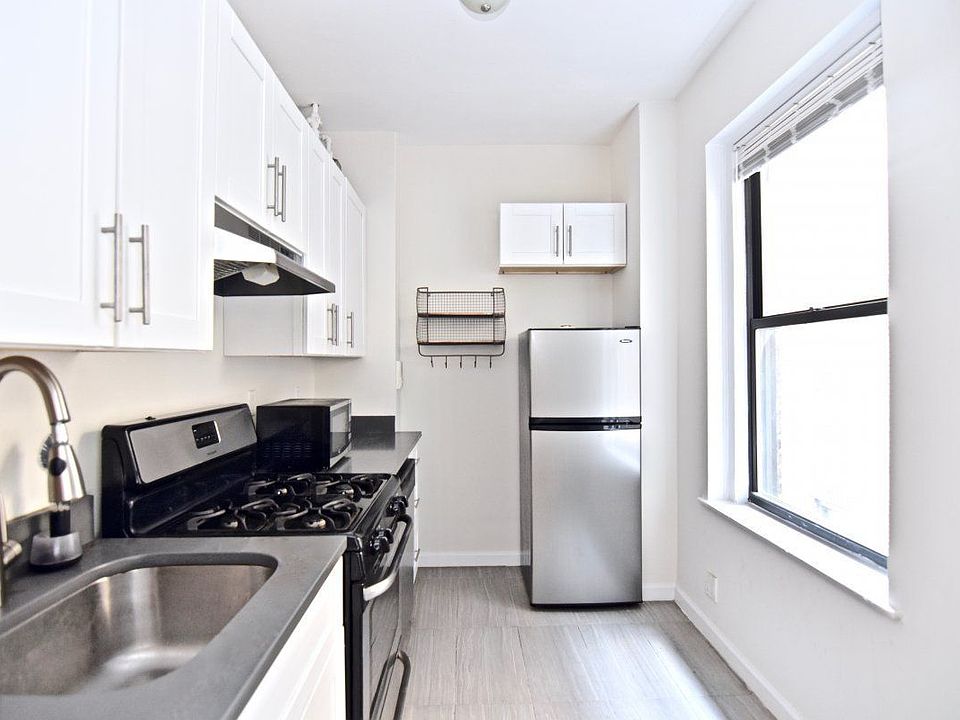 1st image of 106 Convent Ave APT 16