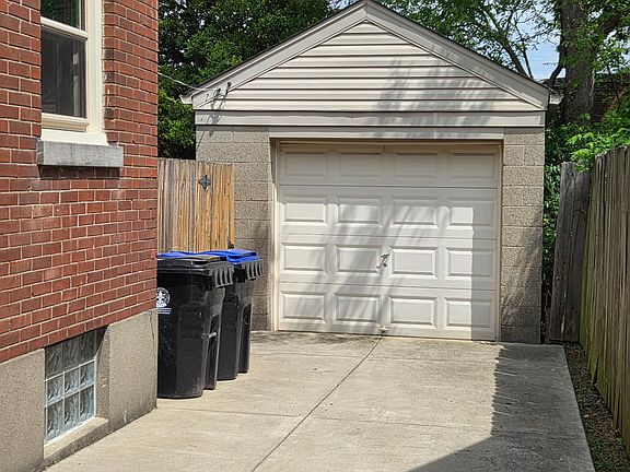 2nd image of 2413 Mount Claire Ave