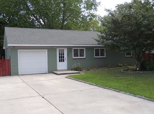 4 Crosswind Rd, Waretown, NJ 08758