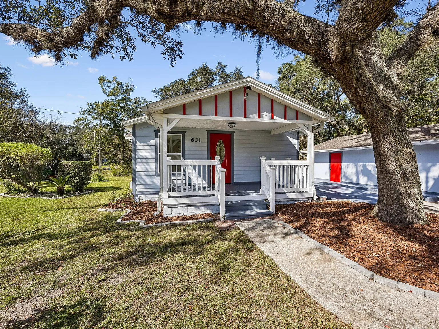 3 bed, 1132 sqft, $3,000 — Photo 2