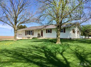 4902 Delavan Rd, Delavan, IL 61734