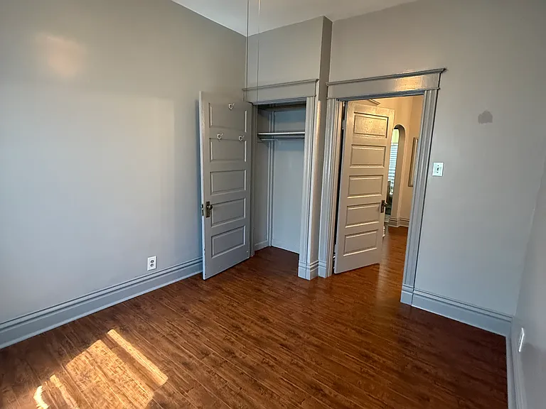 2258 S Compton Ave #2 — Photo 14