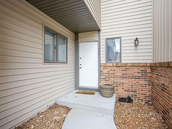 2nd image of 427 Foxfire Dr