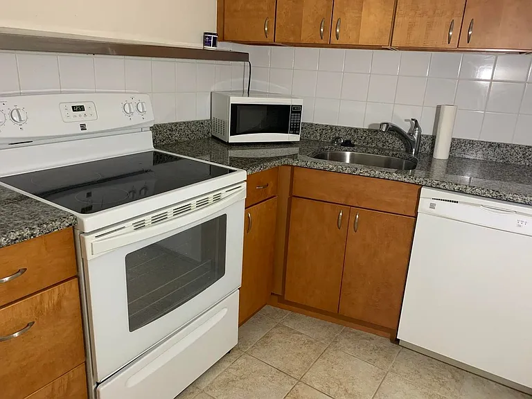 300 N State St #2627 — Photo 11