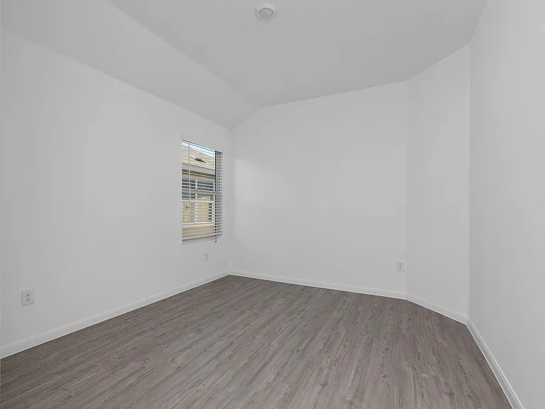 9055 Rancher Trl — Photo 20