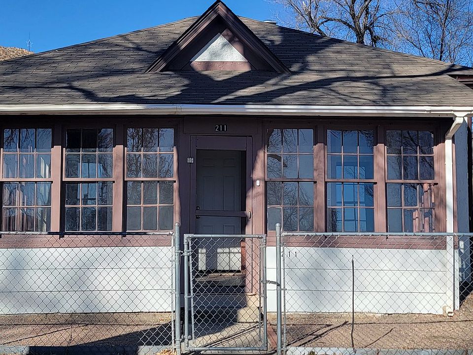 1st image of 211 Greenwood Ave
