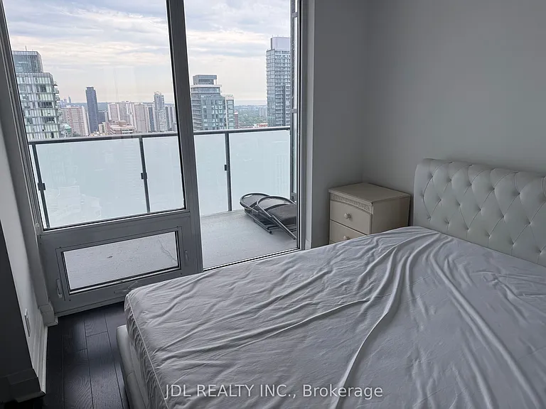 1080 Bay St #3311 — Photo 8