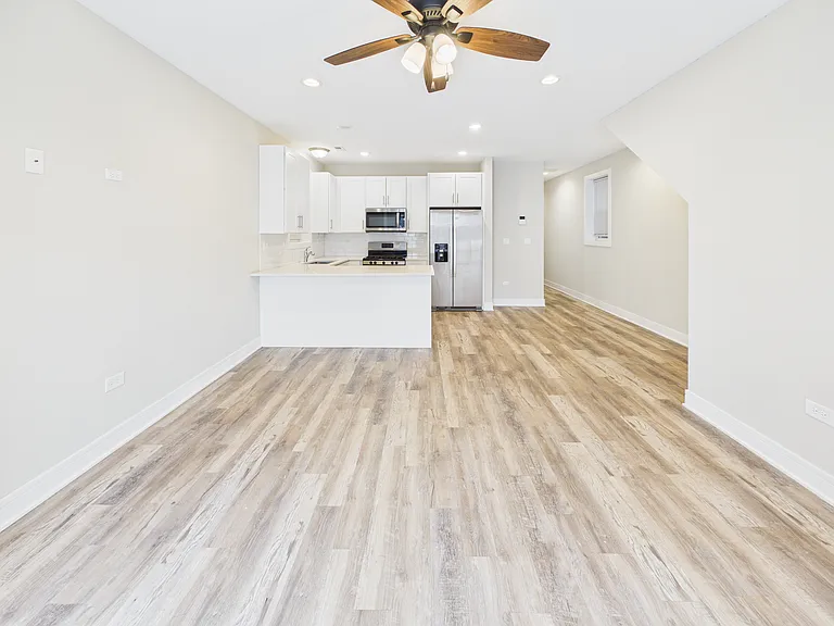 6622 S University Ave #1 — Photo 3