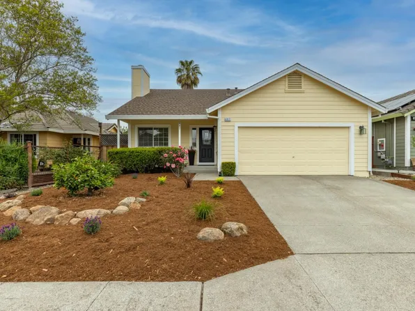 487 Quince Street, Windsor, CA 95492