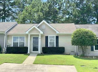 43 Skyway Dr, Warner Robins, GA 31088